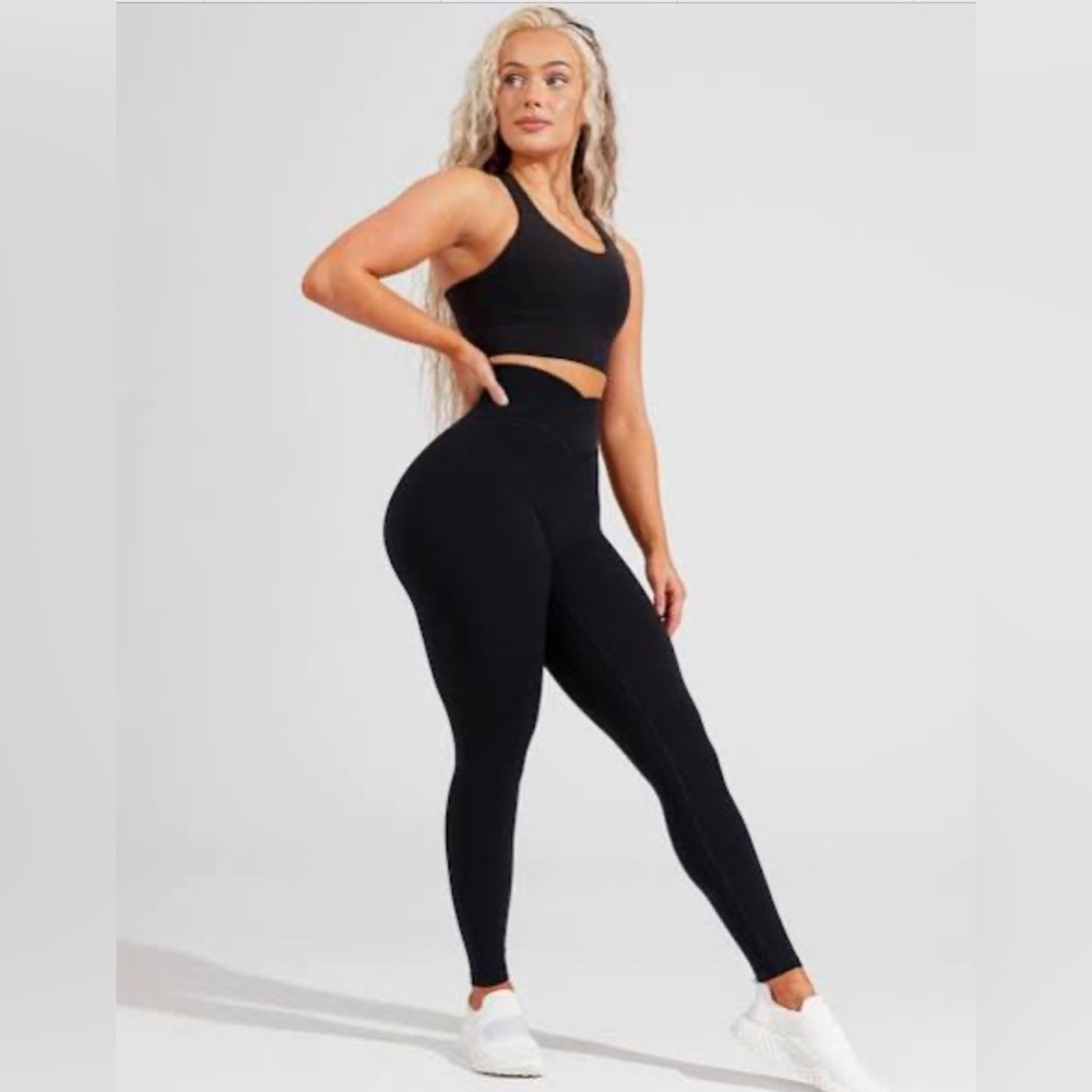 BUFF BUNNY | Siren Ultra High Rise Leggings - Onyx Black